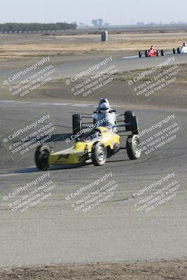 media/Nov-05-2023-CalClub SCCA (Sun) [[4ca13f3dad]]/Group 5/Offramp (Race)/